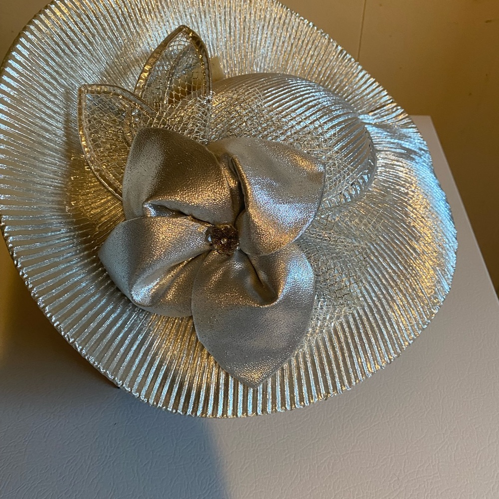 Silver Hat